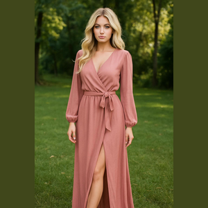 Premier Amour Shimmer Womens Long Sleeve Maxi Dress